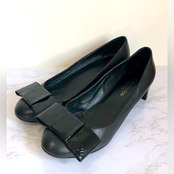 Louis Vuitton Monogram LV Bow Leather Heel 9.5 / 39.5 COA Authentic - Picture 1 of 10